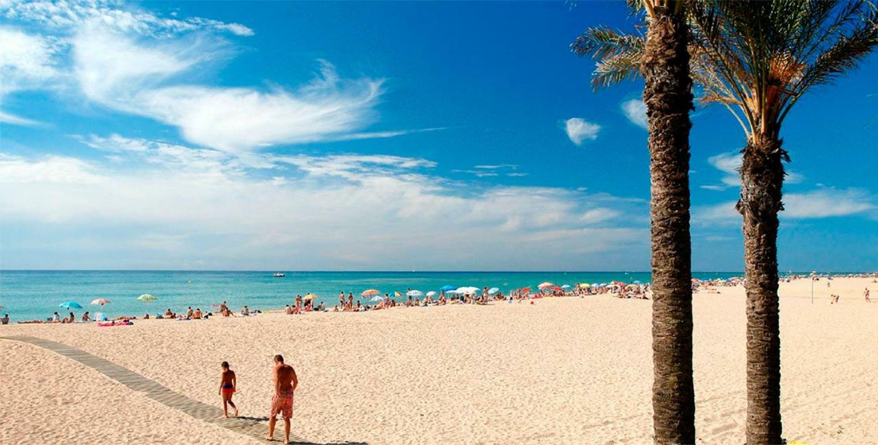 Day Ok Beach Apartment Malgrat de Mar Exteriör bild