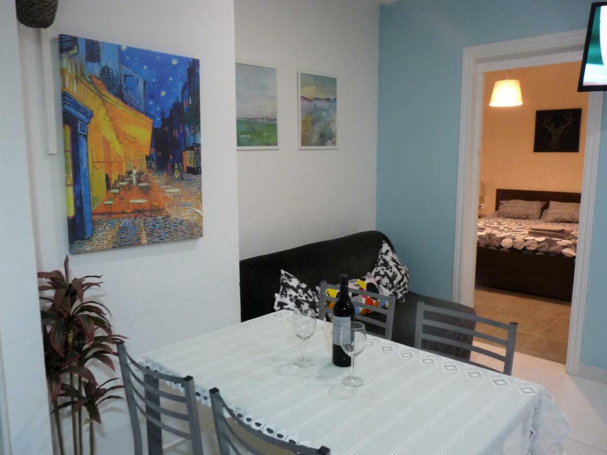 Day Ok Beach Apartment Malgrat de Mar Exteriör bild